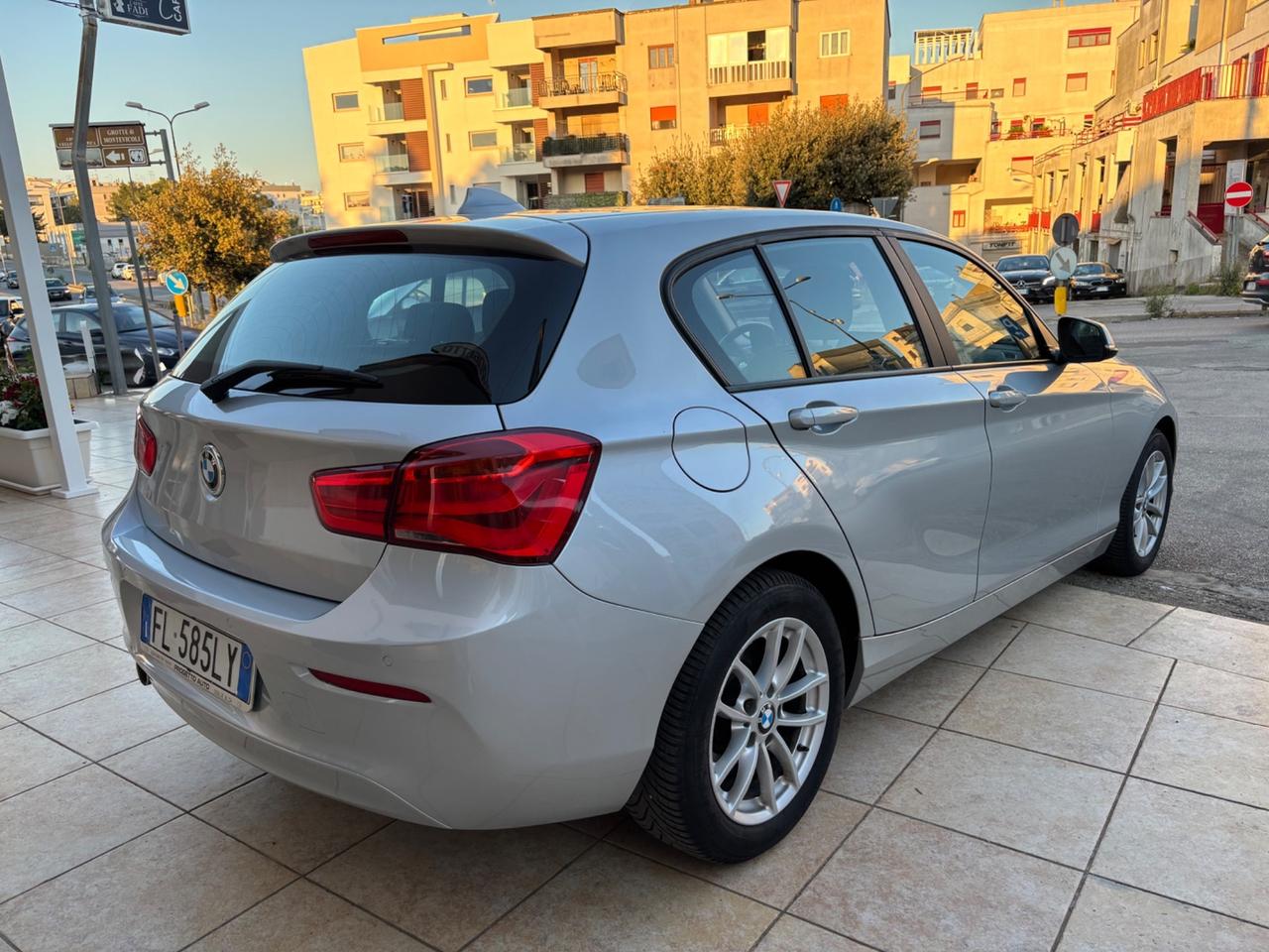 Bmw 116 116d 5p. Business
