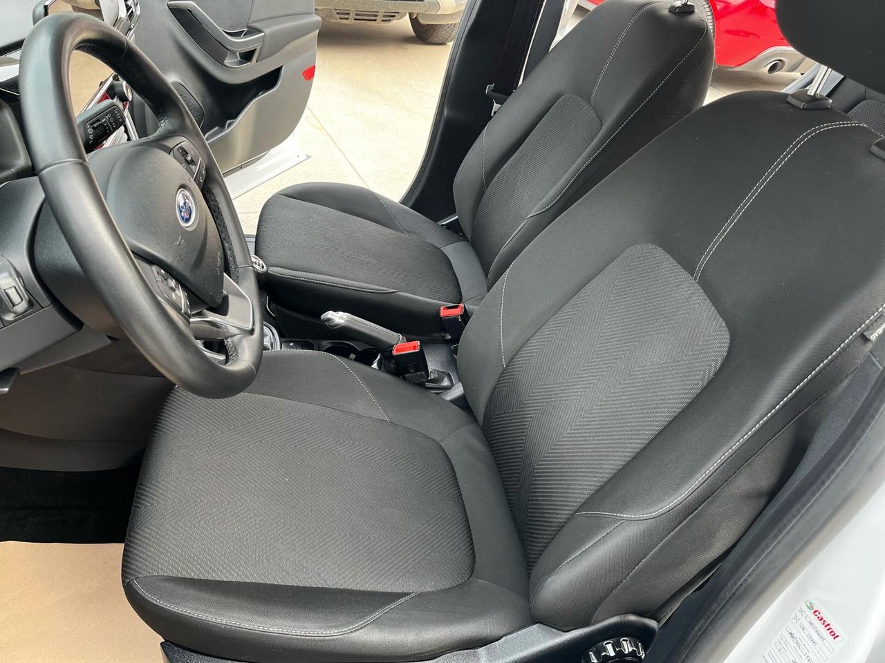 Ford Puma 1.0 EcoBoost 95 CV S&S Connect Sport