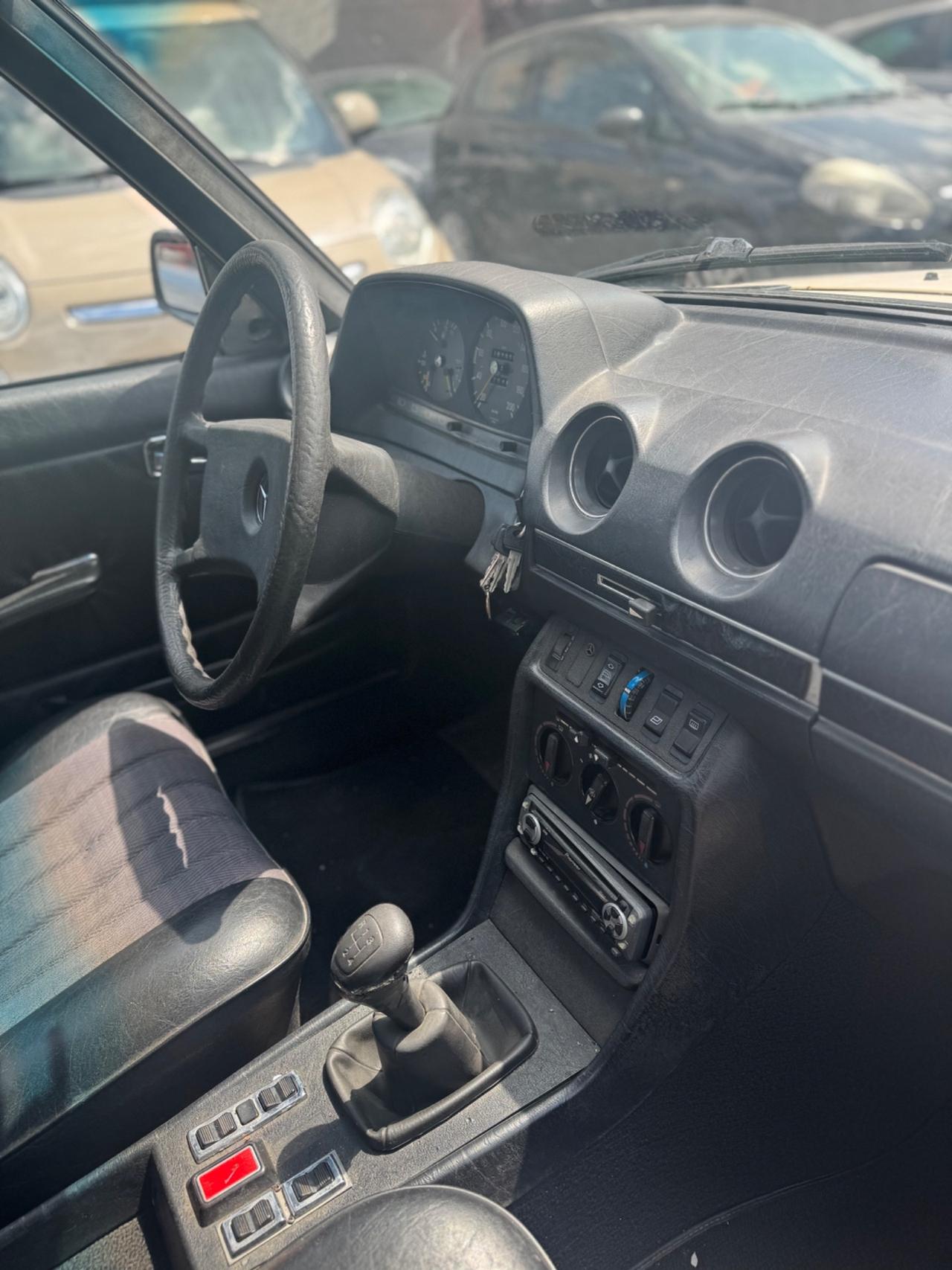 Mercedes-benz 200 Mercedes Benz 200 Gpl