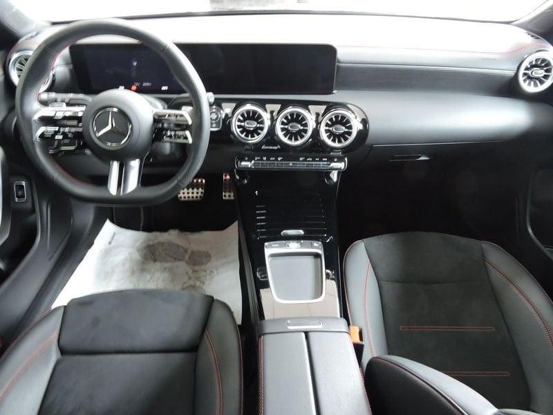 Mercedes-Benz CLA S.Brake CLA 200 Automatic Shooting Brake AMG Line Edition