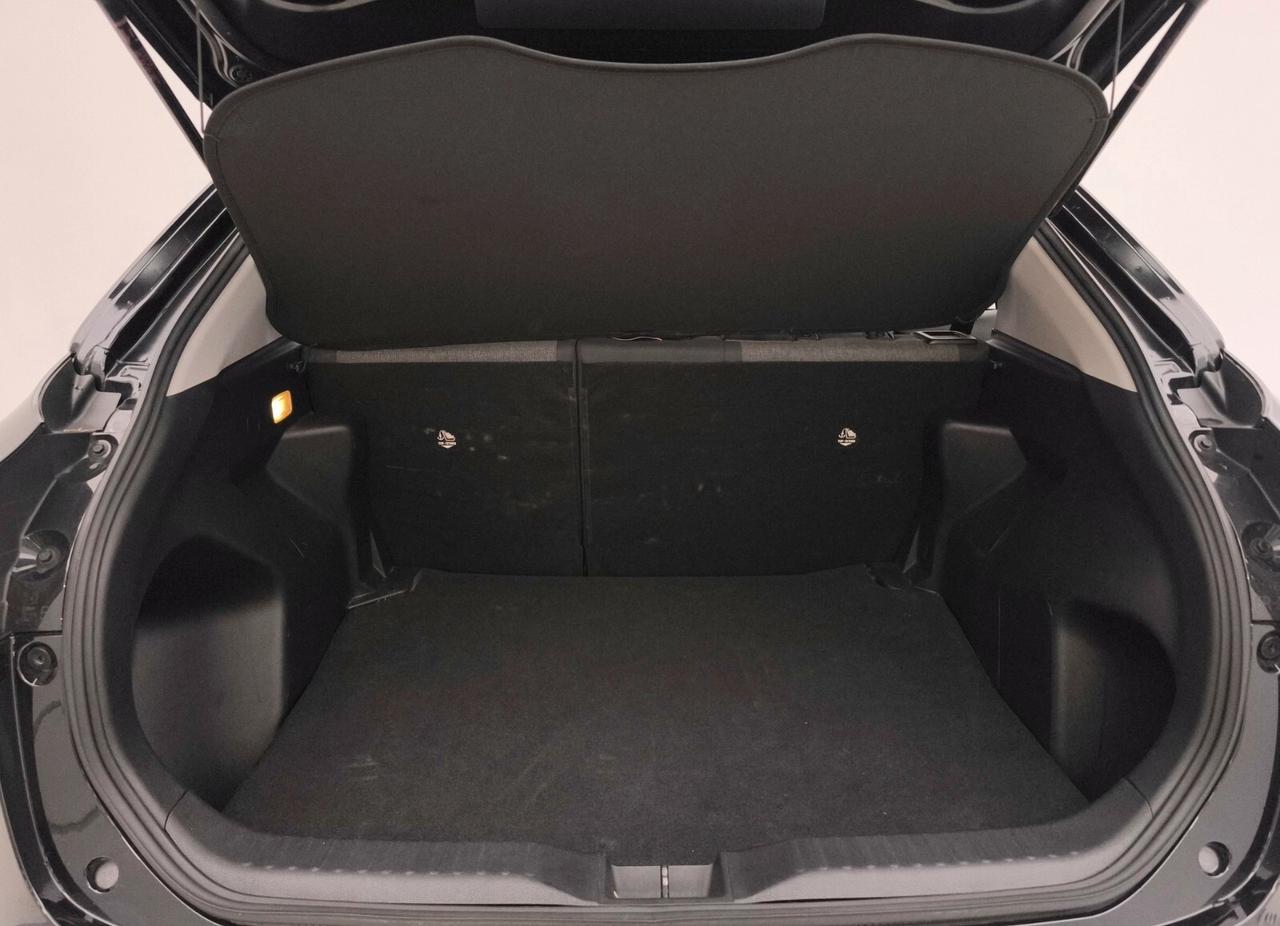 Toyota Yaris Cross 1.5 Hybrid 5p. E-CVT AWD-i Business
