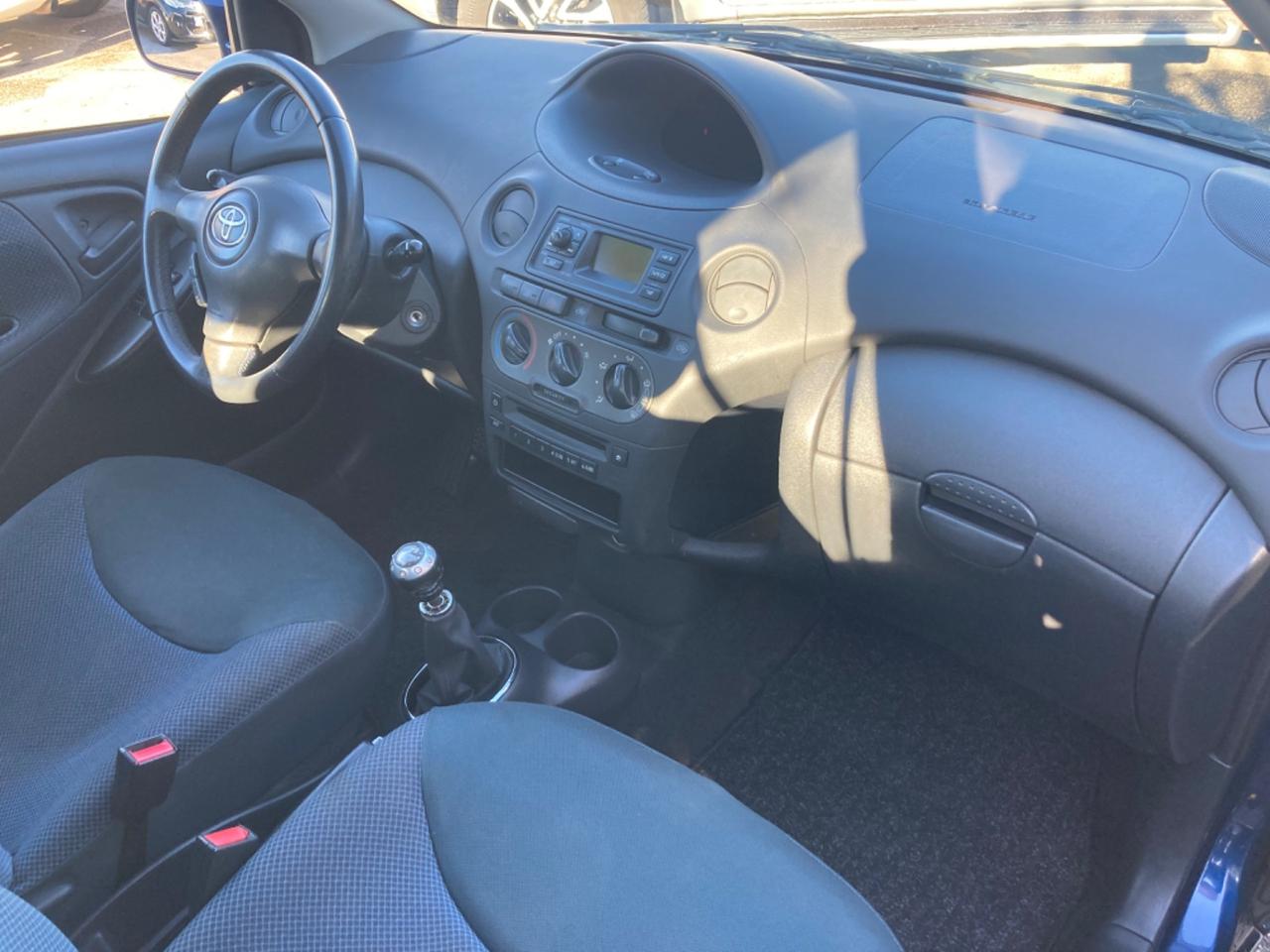 TOYOTA YARIS 1.4 D4-D 5 PORTE