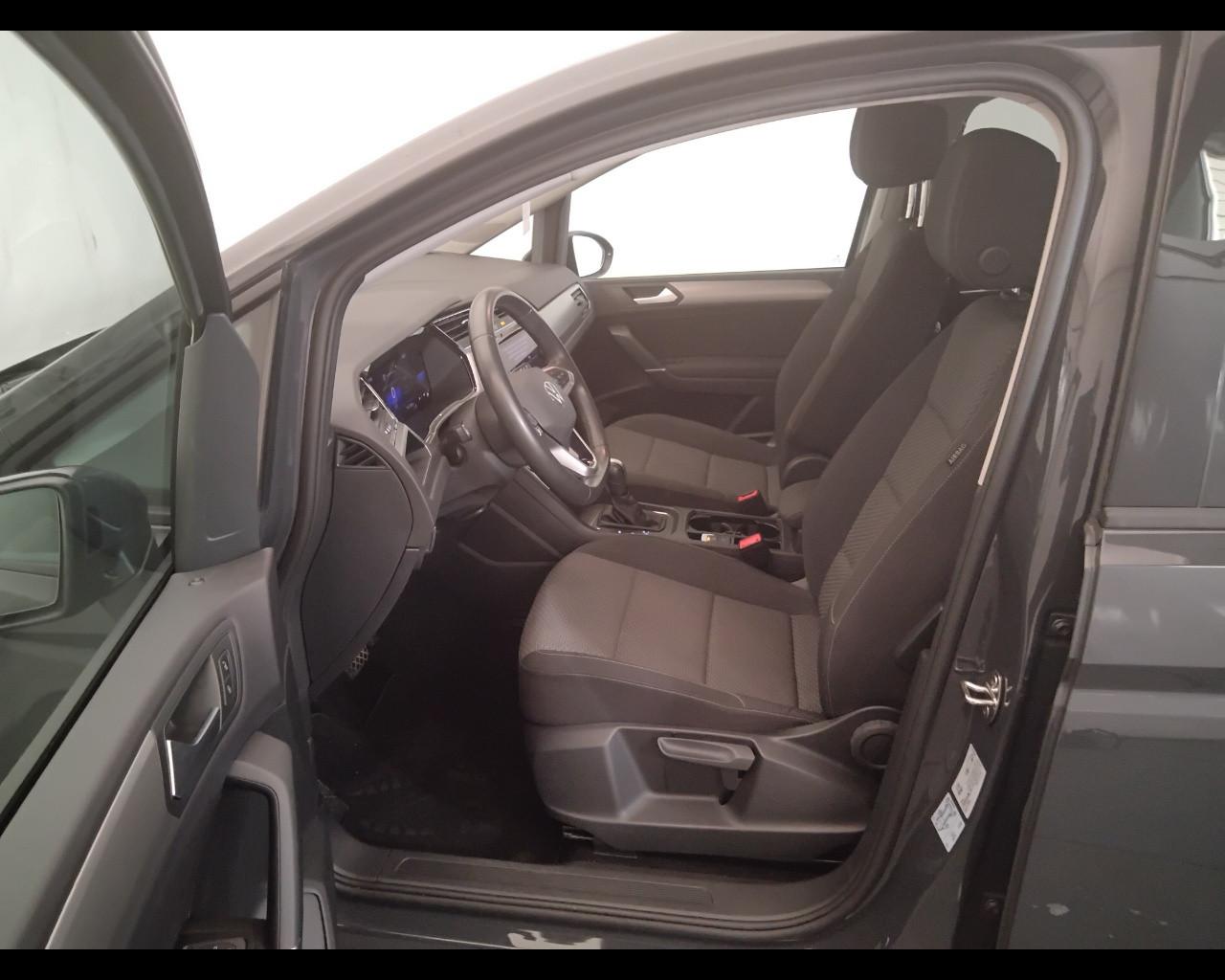 VOLKSWAGEN Touran III 2015 - Touran 1.5 tsi Business 150cv dsg