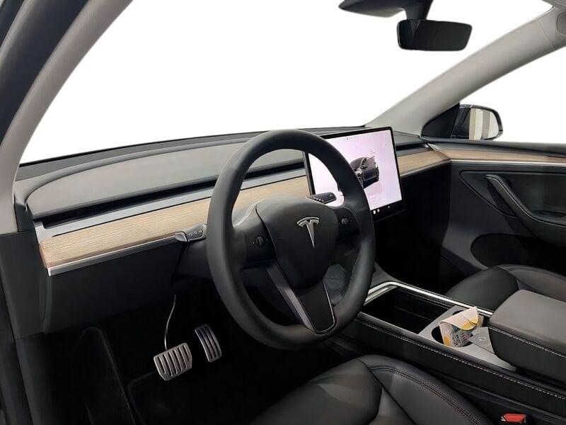 Tesla Model Y Performance AWD