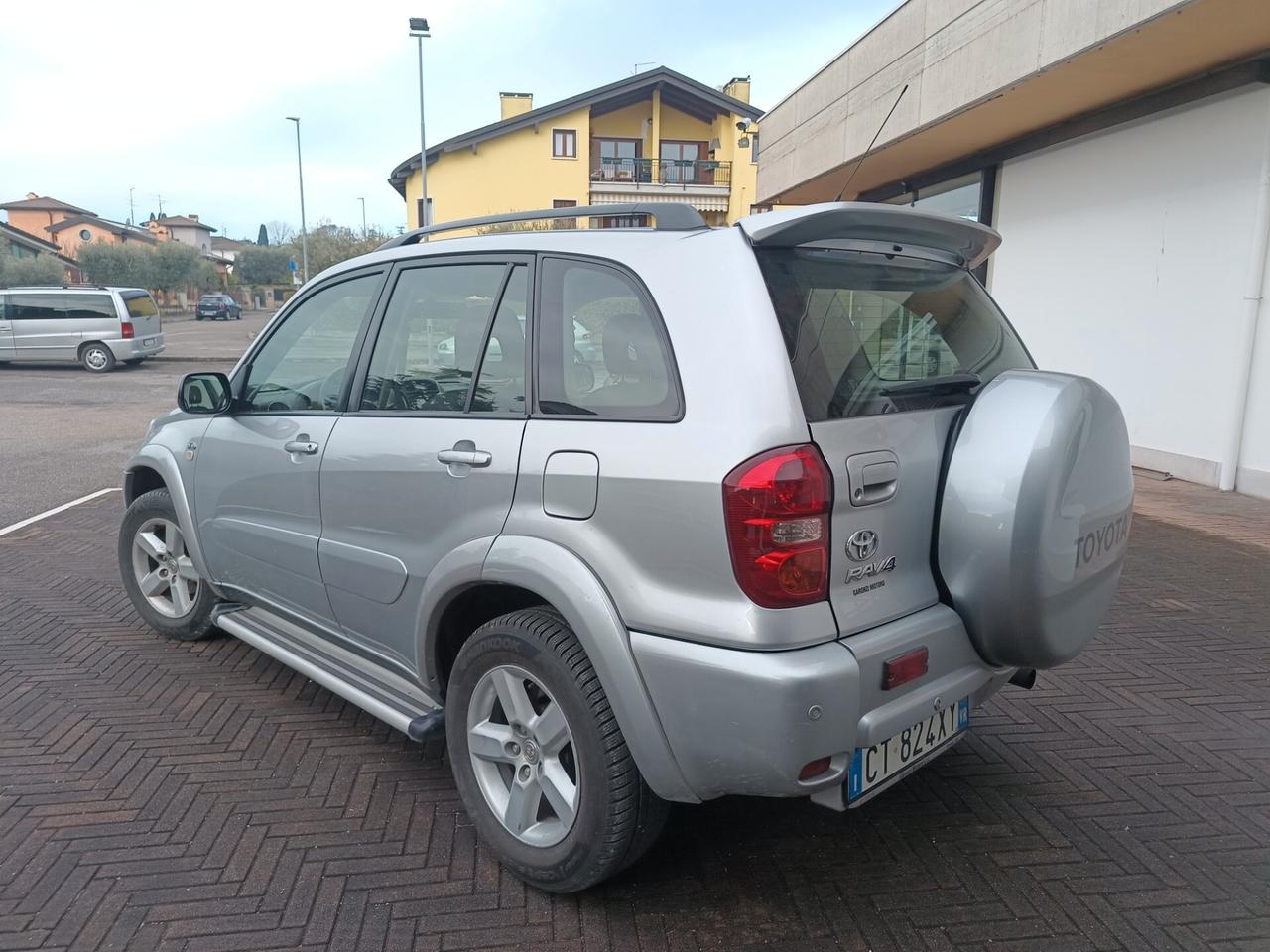 Toyota RAV 4 RAV4 2.0 Tdi D-4D cat 5 porte