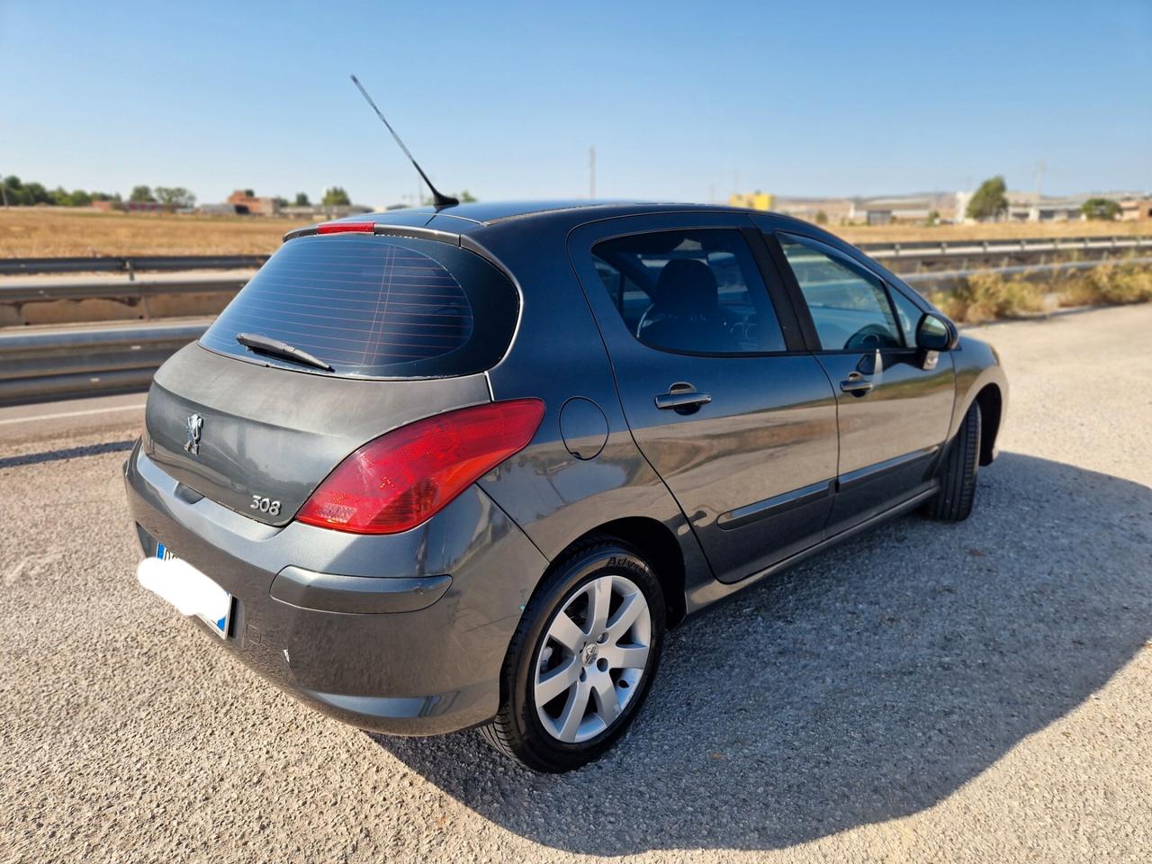 Peugeot 308 1.6 HDi 90CV 5p. Premium