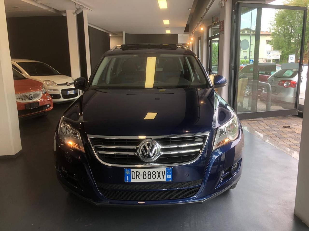 Volkswagen Tiguan 2.0 TSI tiptronic Sport & Style (18°)