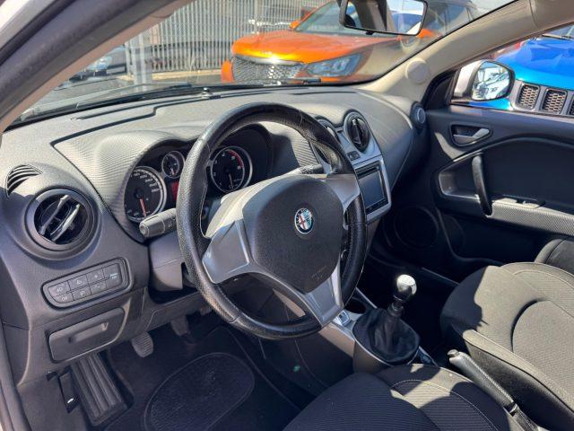 ALFA ROMEO MiTo 1.6 JTDm 16V Distinctive Sport Pack