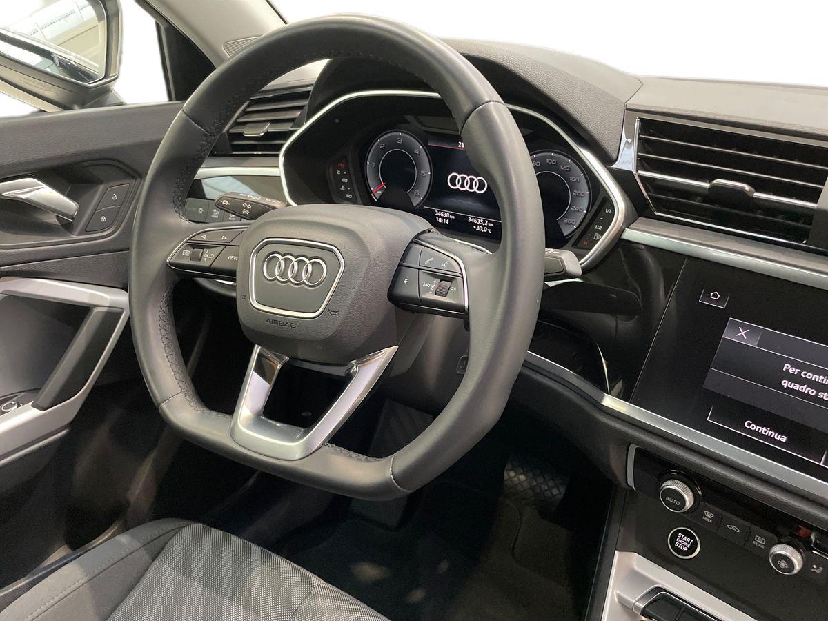 AUDI Q3 II 2018 - Q3 35 2.0 tdi Business Advanced s-tronic