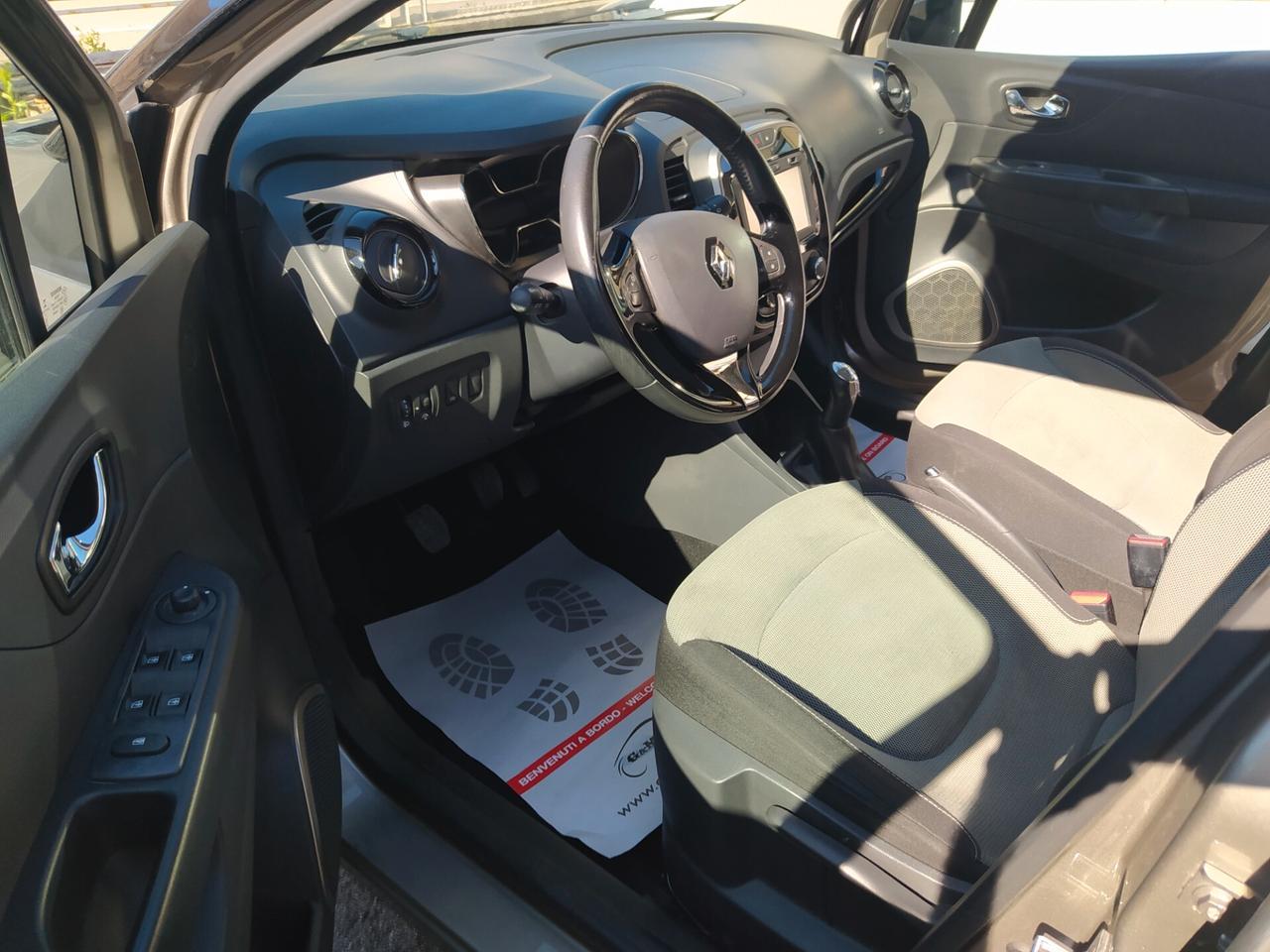 Renault Captur dCi 8V 90 CV Start&Stop Energy Iconic Neopatentati