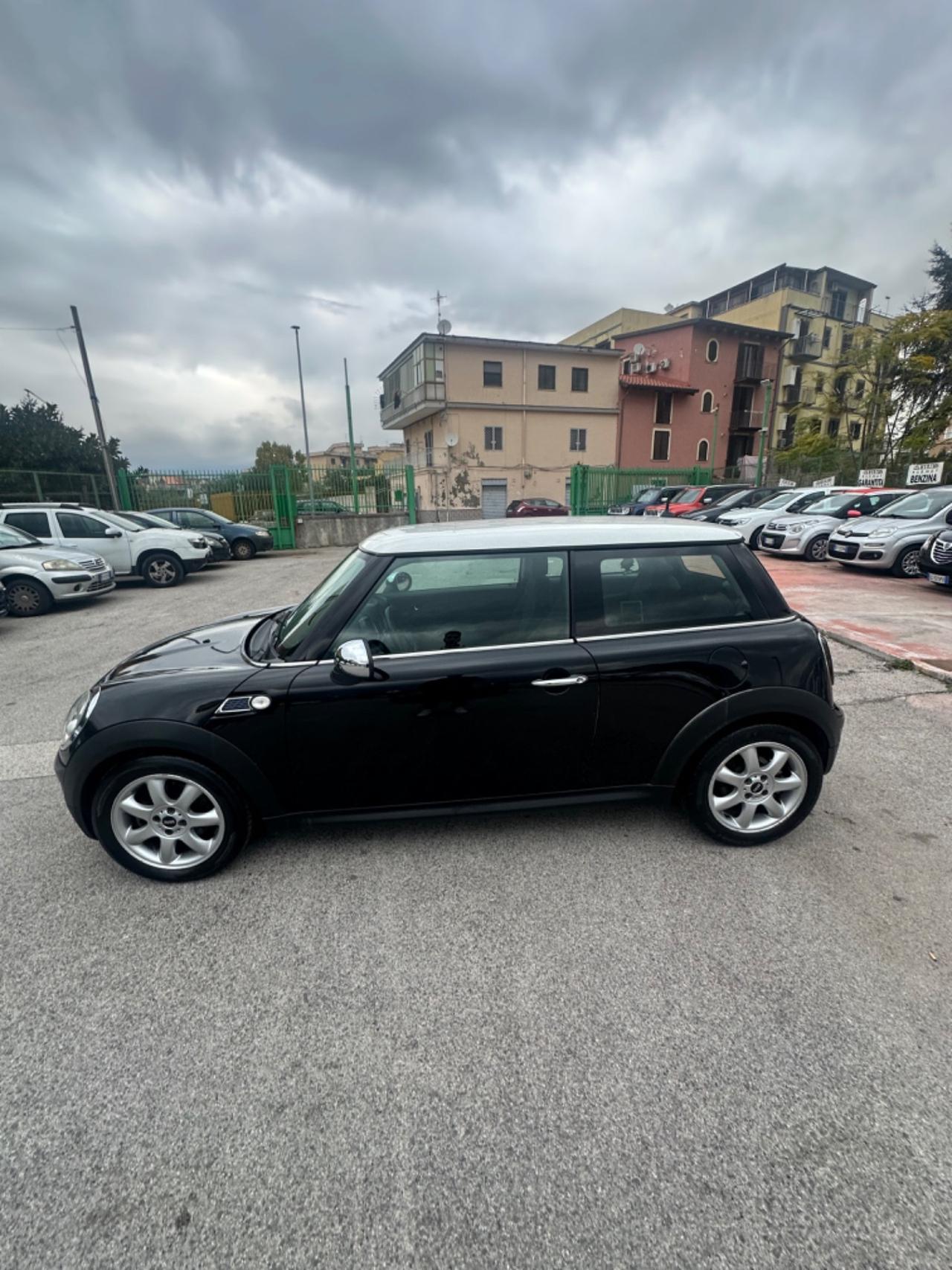 Mini Mini 1.6 16V Cooper D