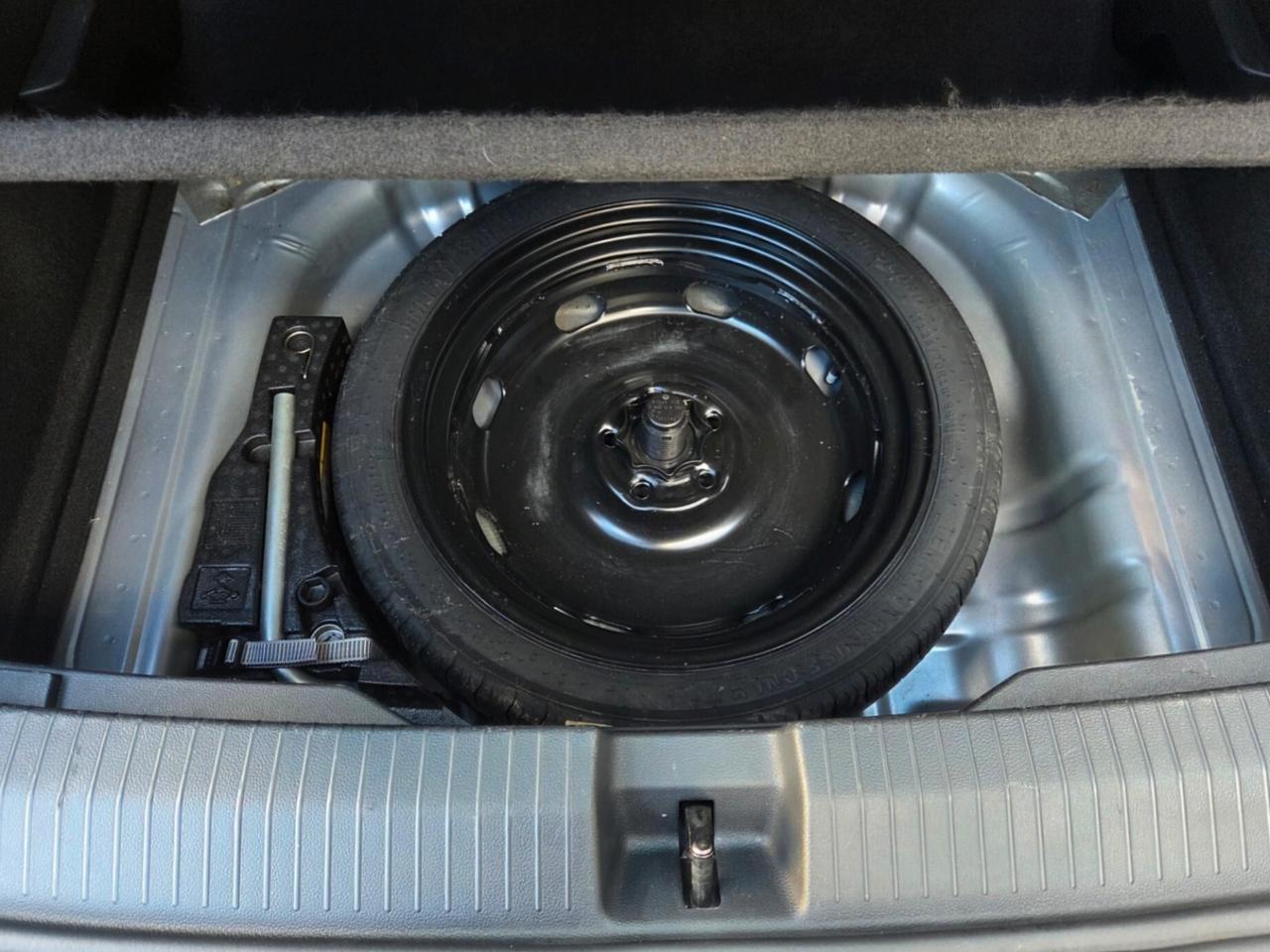 VOLKSWAGEN T-ROC 2.0 TDI 116 cv LIFE