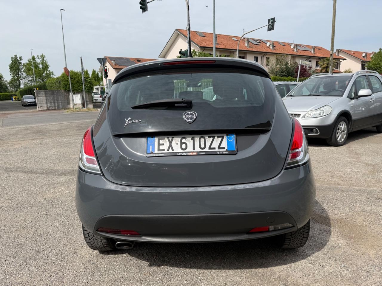 Lancia Ypsilon 1.2 69 CV 5 porte Elefantino