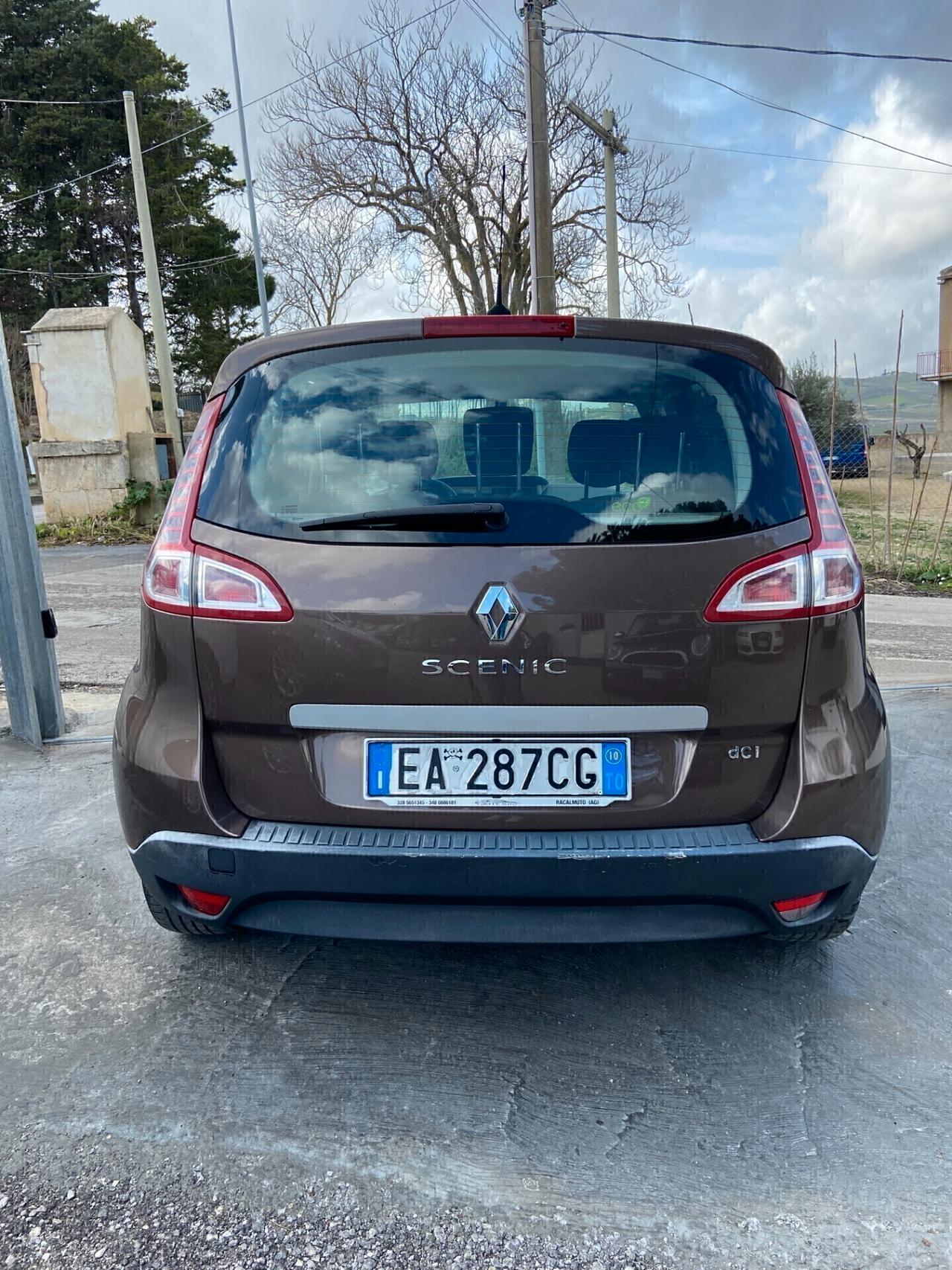 Renault Scenic X-Mod 1.5 dCi 110CV Luxe