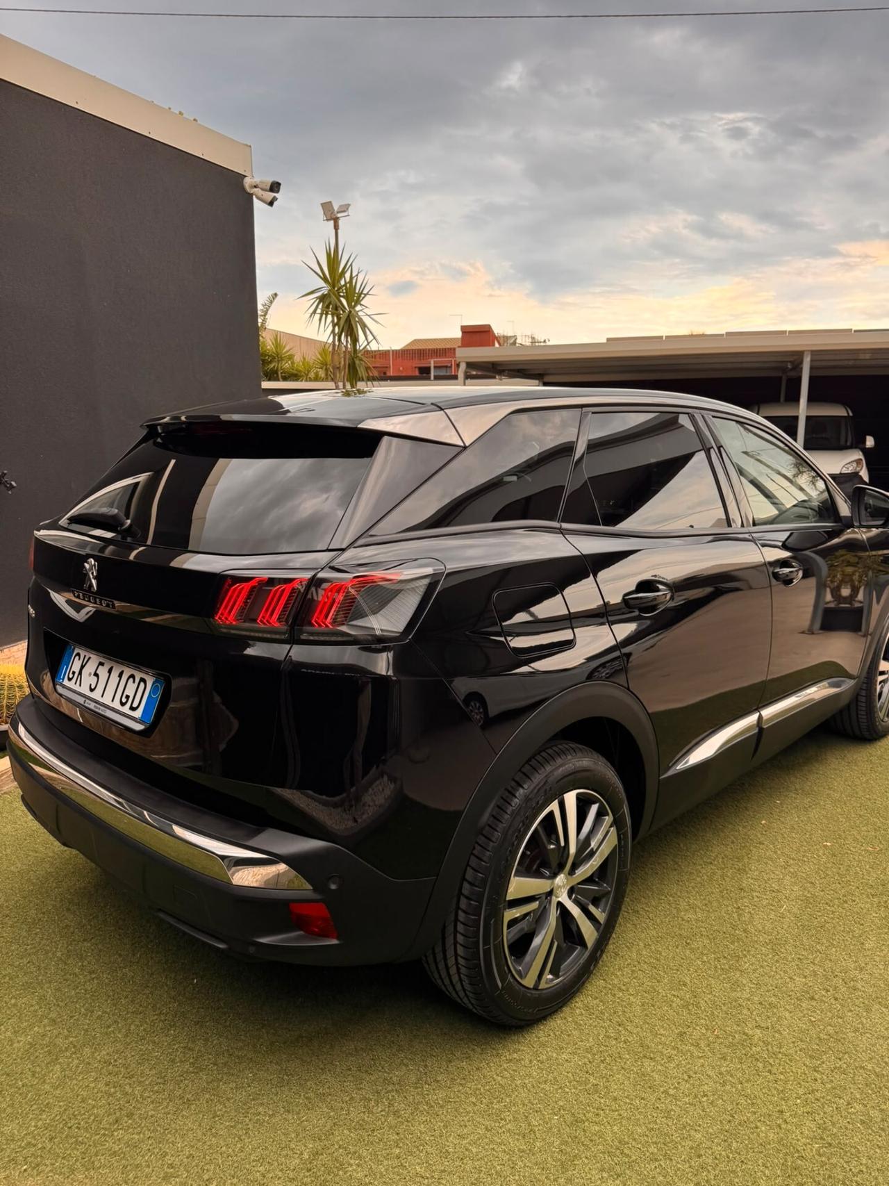 Peugeot 3008 1.5 BlueHDi 130CV S&S Allure
