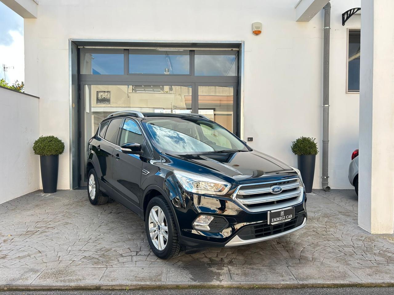 Ford Kuga 1.5 TDCI 120Cv TITANIUM NAVI-2019