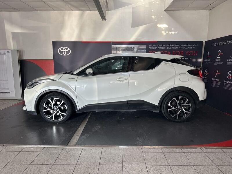 Toyota C-HR 1.8 Hybrid E-CVT Trend