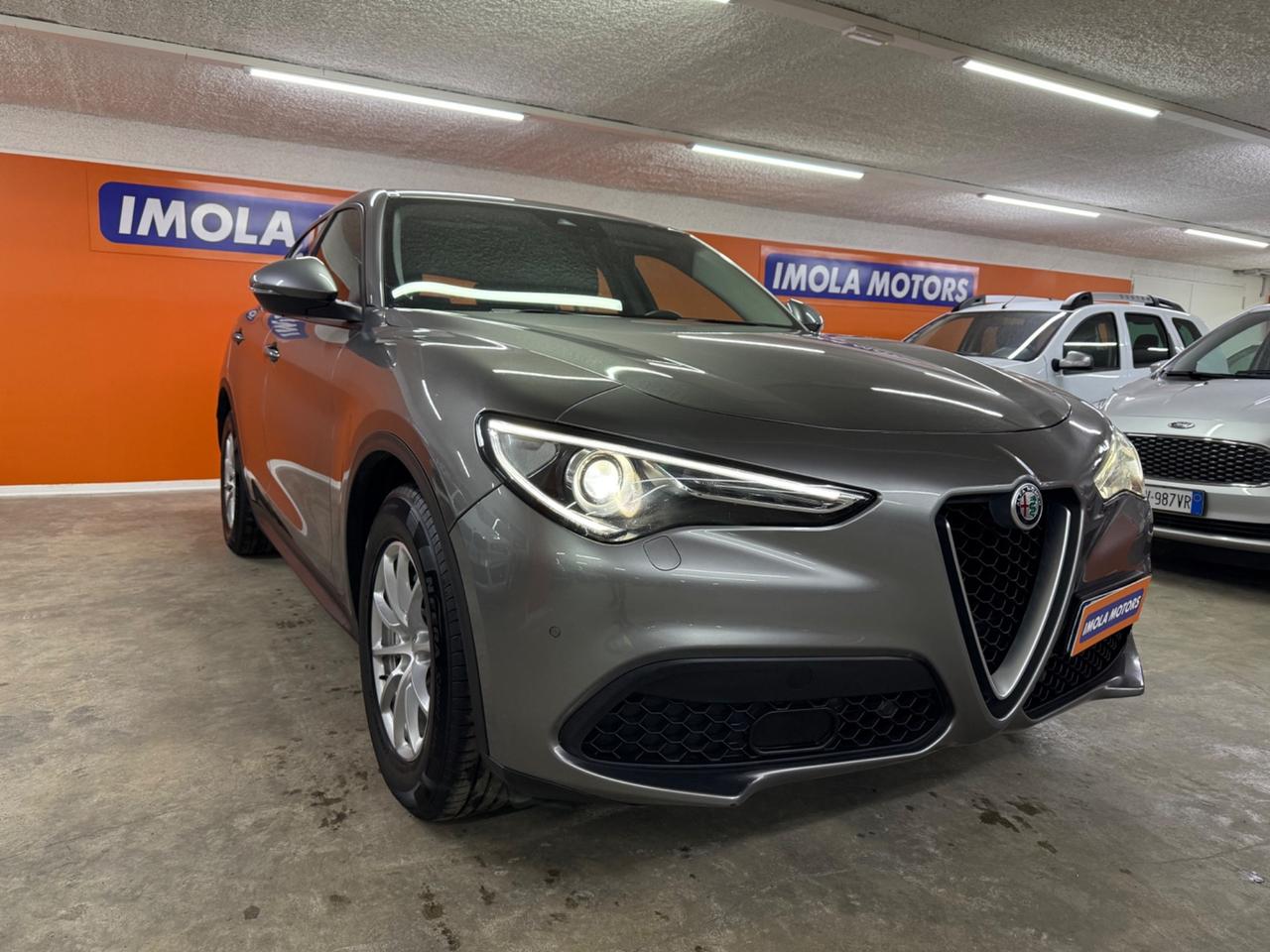 Alfa Romeo Stelvio 2.2 Turbodiesel 160 CV AT8 RWD Business