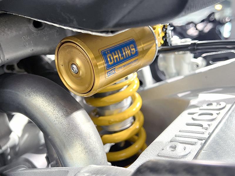 Aprilia RSV4 1100 Factory