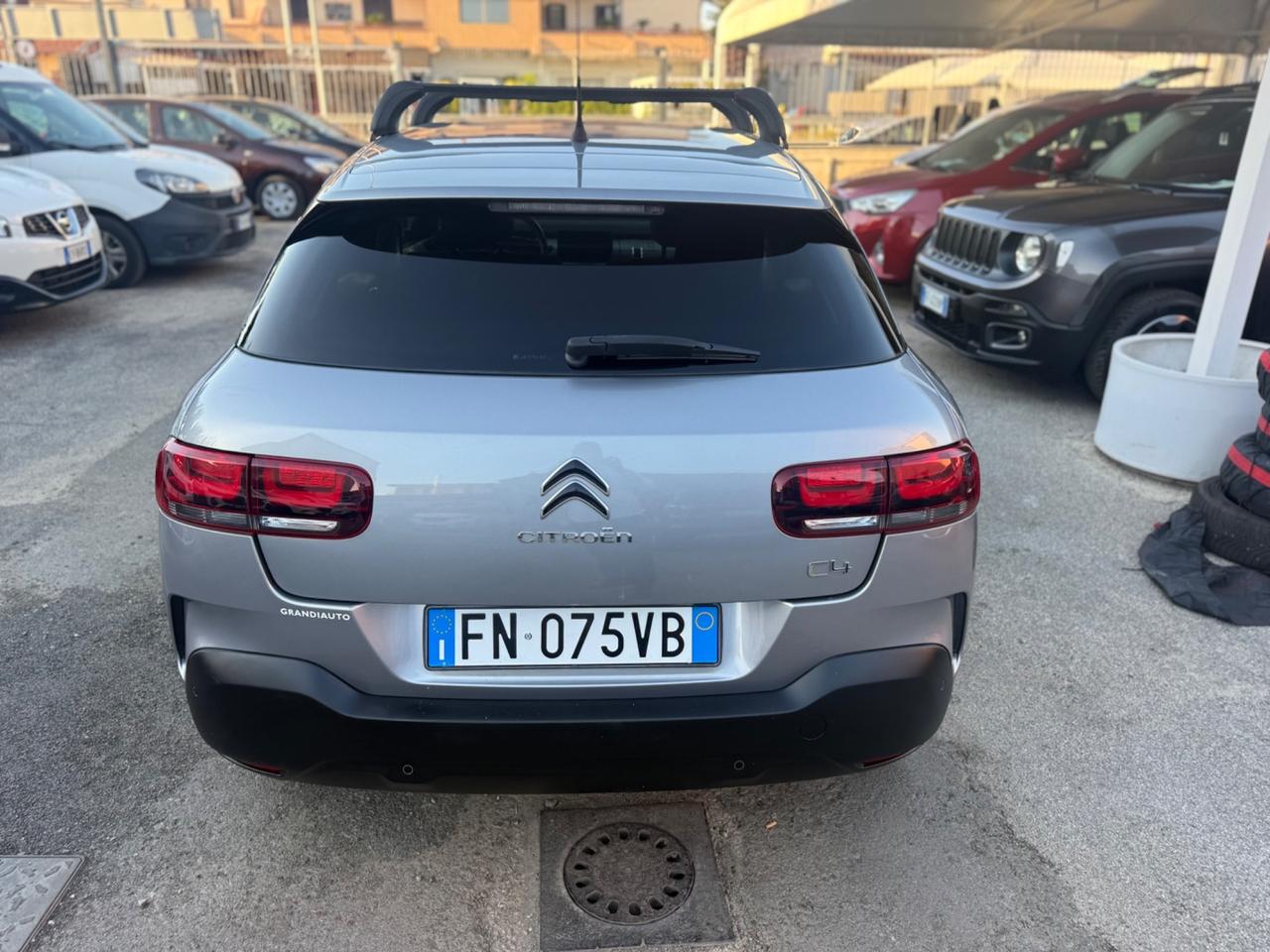 Citroen C4 Cactus BlueHDi 100 Shine Perfetta