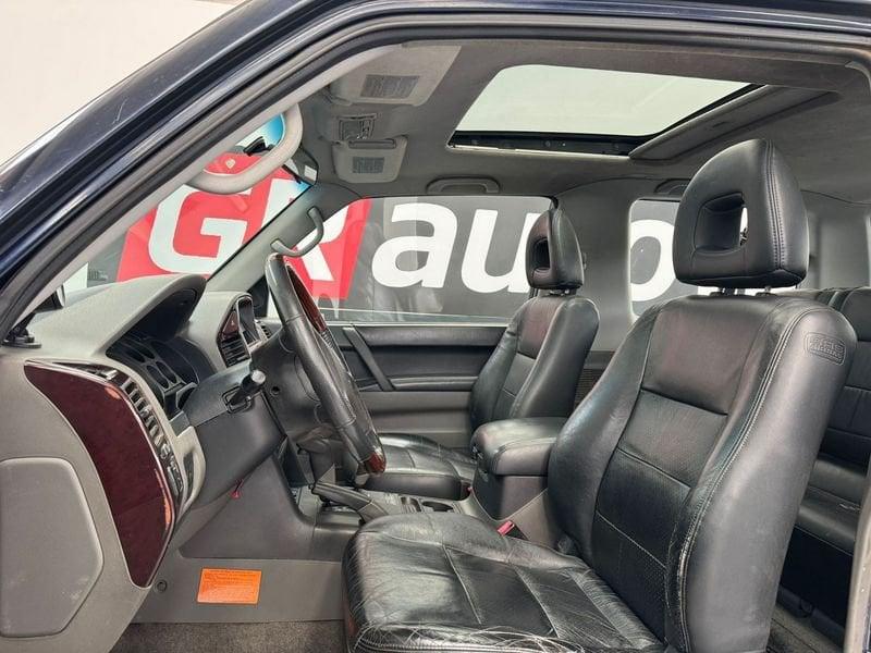 Mitsubishi Pajero Pajero 3.2 16V DI-D 3p. GLX Autocarro