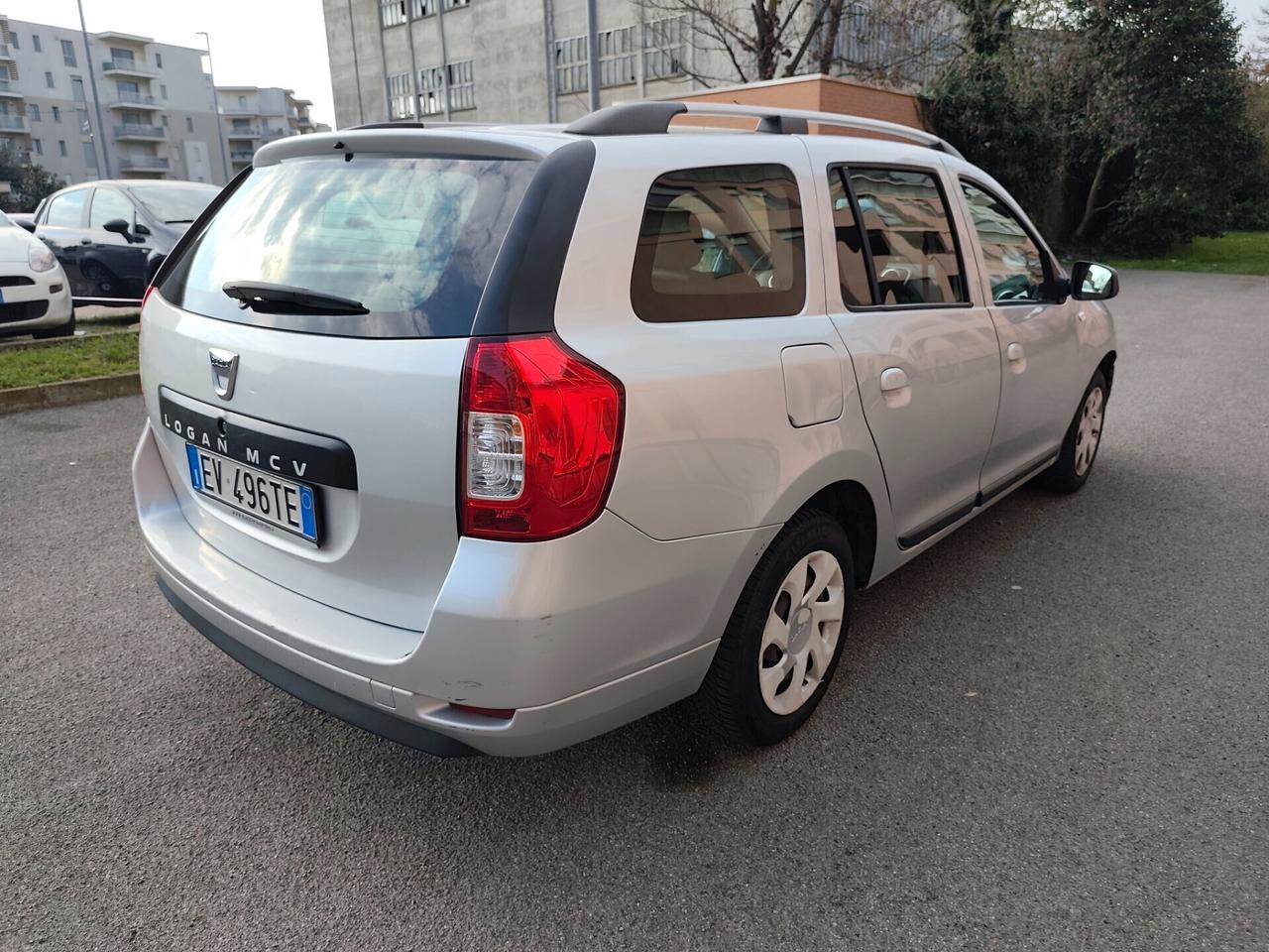 Dacia Logan MCV 1.5 dCi 8V 90CV Lauréate