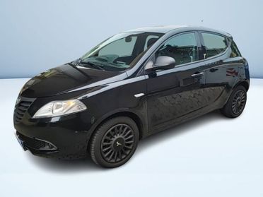 Lancia Ypsilon 1.2 8V ELEFANTINO 69CV MY14