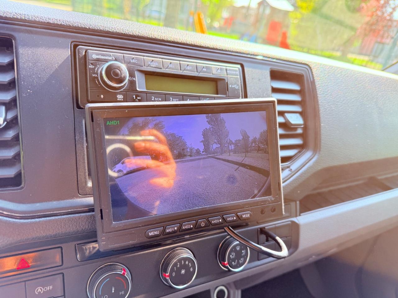 Volkswagen Crafter BOX-2020 UNICIO PROP OK PERMUTE