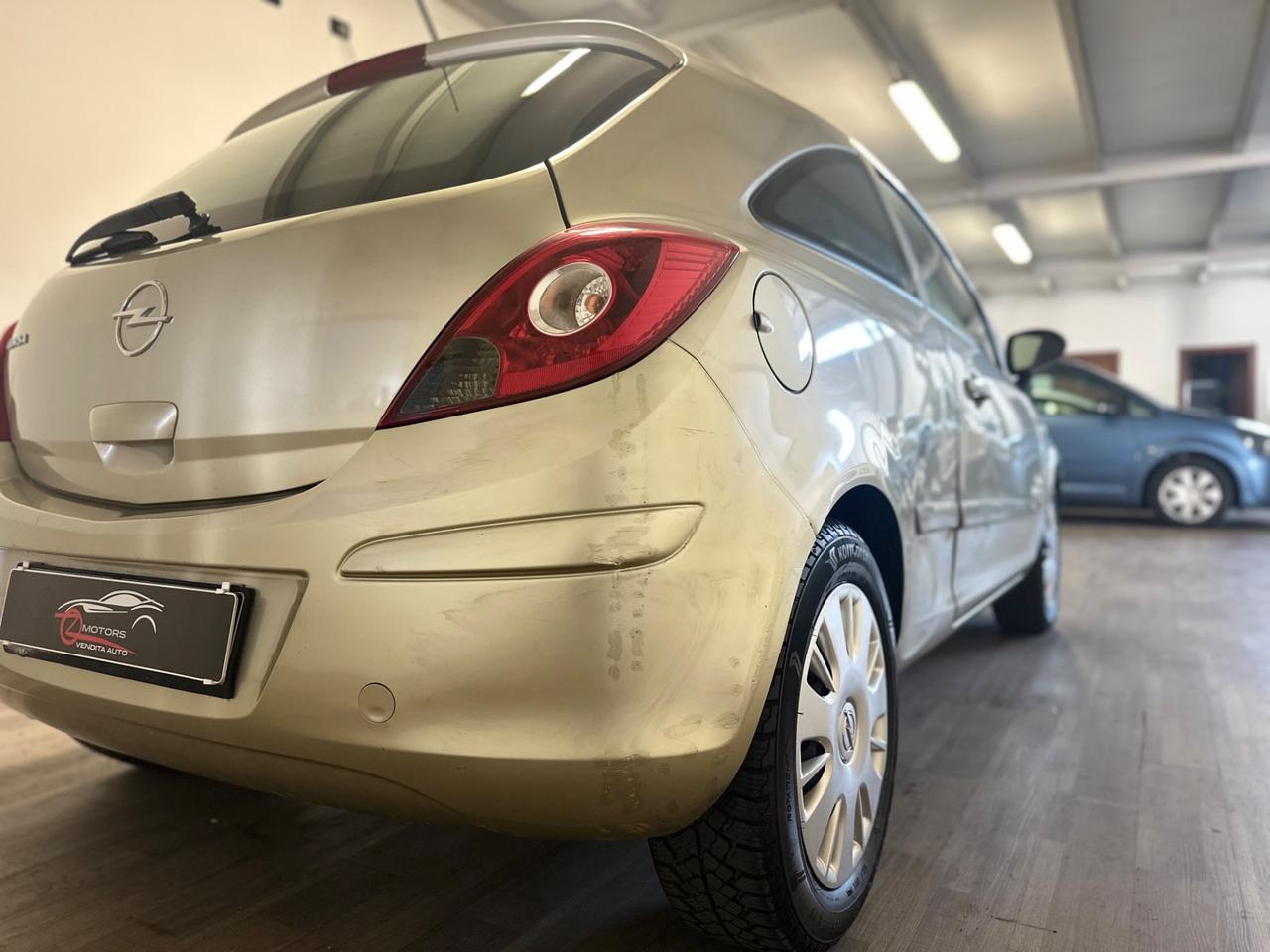 Opel Corsa 1.0 12V 3 porte Enjoy NEOPATENTATI