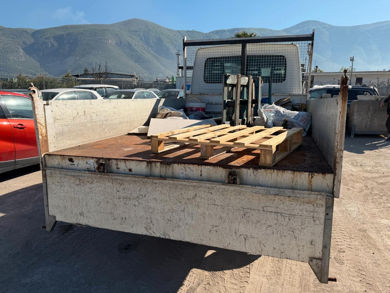 IVECO DAILY RIBALTABILE 2006 2.3 DIESEL 95 CV *MOT ROTTO