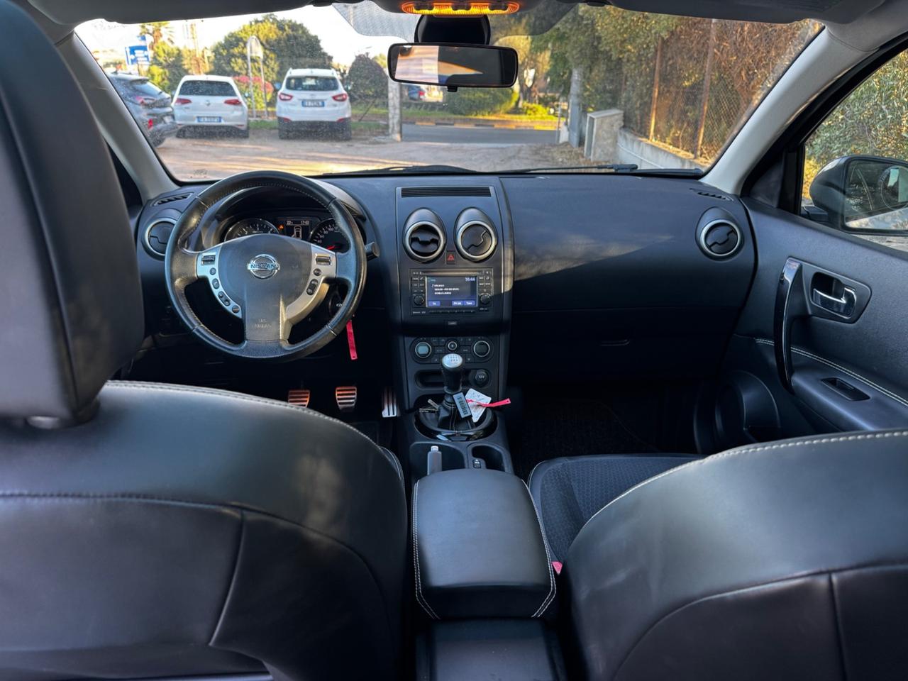 Nissan Qashqai 1.6 dCi DPF 360