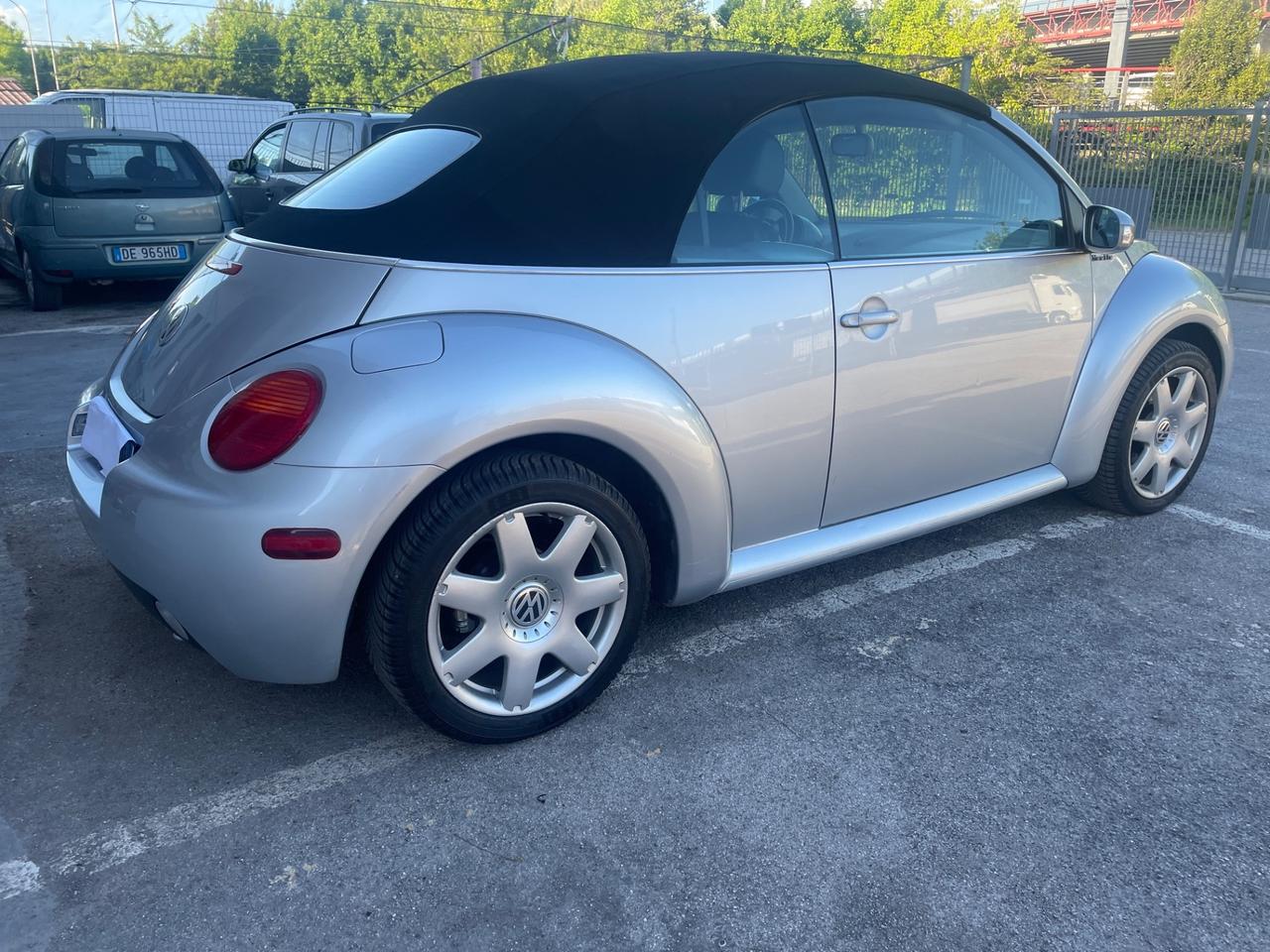 Volkswagen New Beetle 2.0 Cabrio X NEOPATENTATI ASI