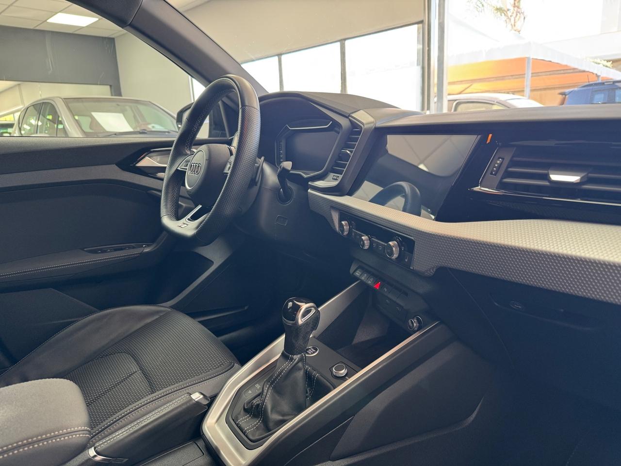 Audi A1 SPB 30 TFSI S tronic line edition