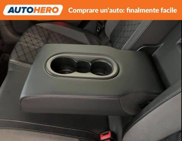 VOLKSWAGEN Golf 1.5 eTSI 150 CV EVO ACT DSG R-Line