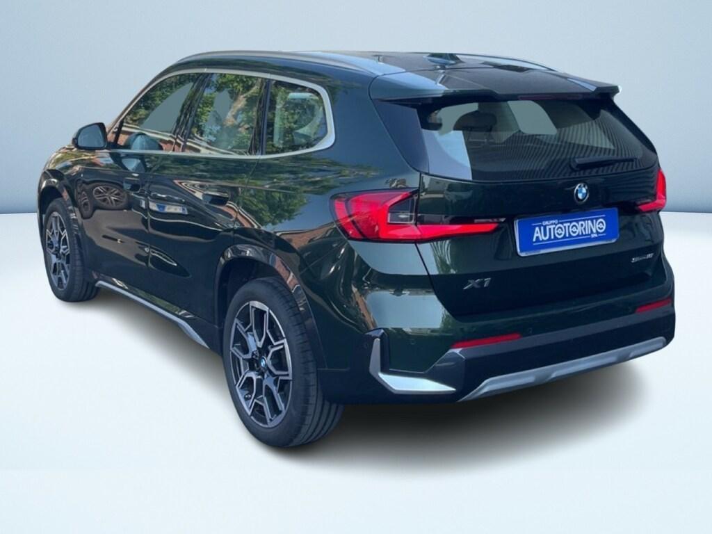 BMW X1 18 i X-Line Edition Essence sDrive DCT