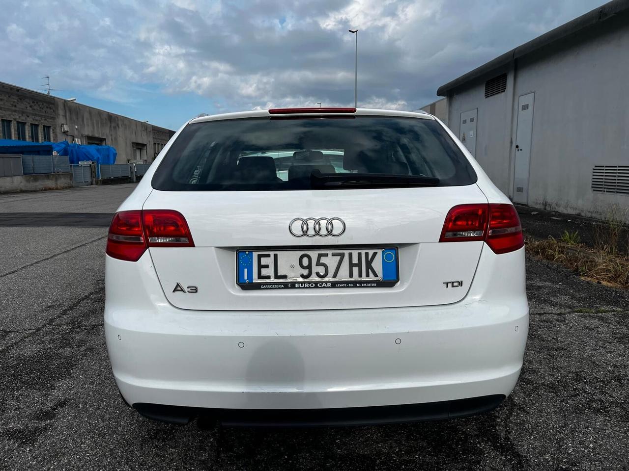 Audi A3 SPB 1.6 TDI 105 CV CR Ambition