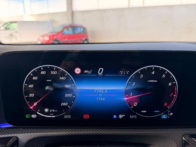 MERCEDES-BENZ A 200 Automatic AMG Line Premium