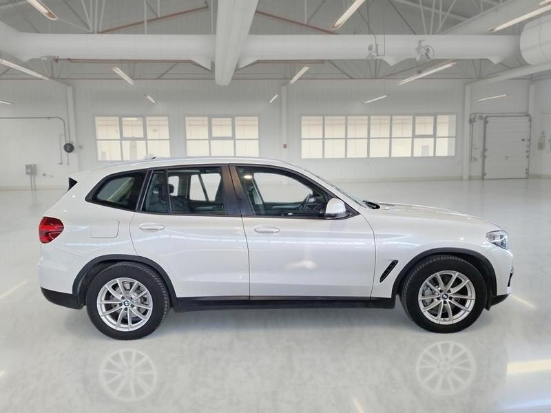 BMW X3 xDrive 30e Business Advantage Autom.