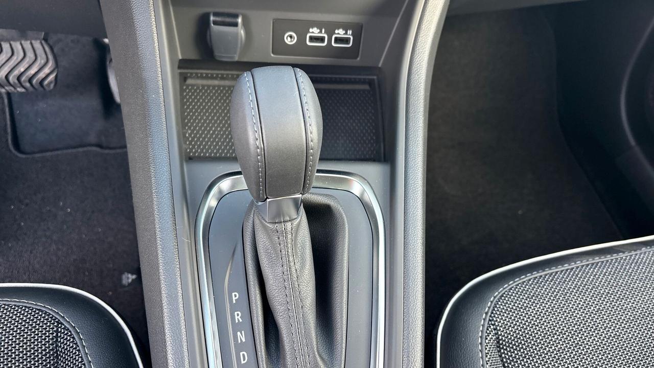 Mitsubishi ASX 1.6L Plug In 159 CV AT Intense