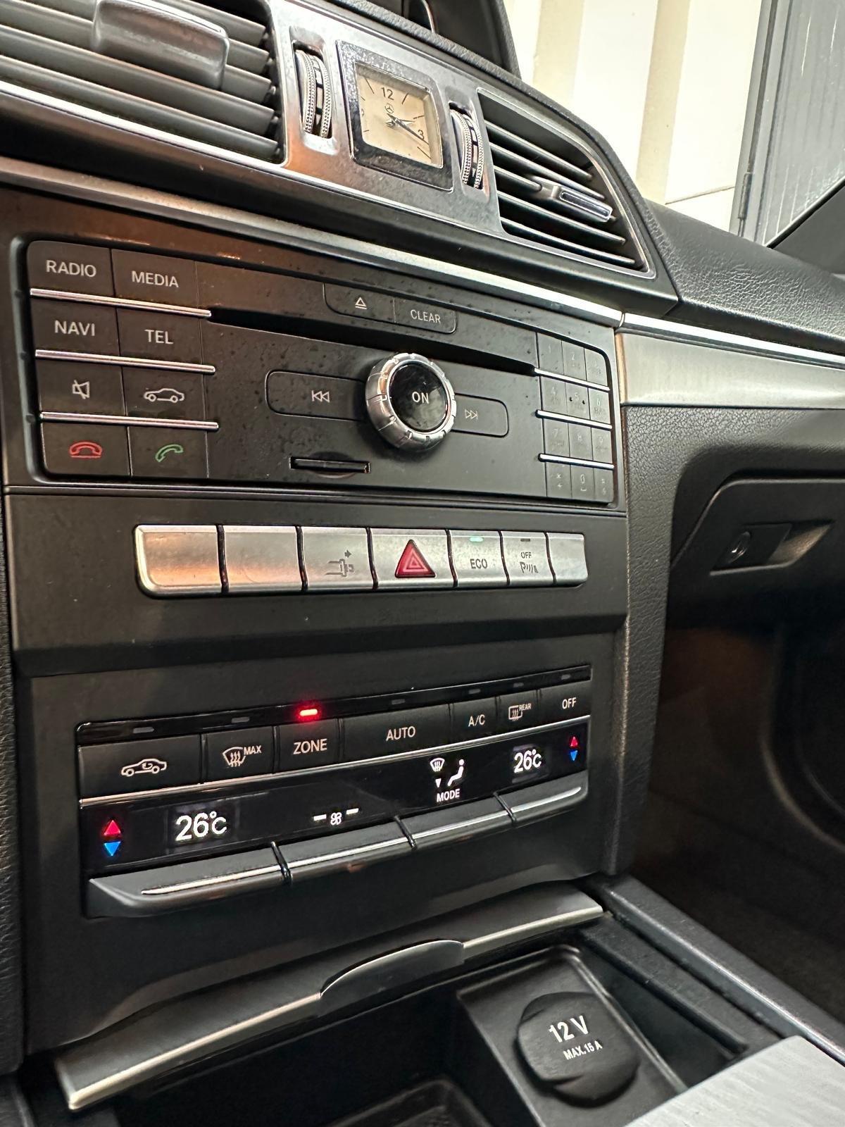 Mercedes-benz E 220 d Coupé Premium