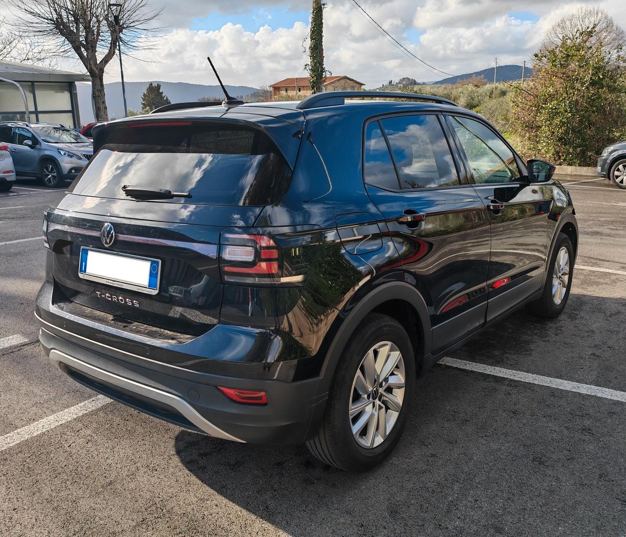 Volkswagen T-Cross SOLO 32.000KM incidentata