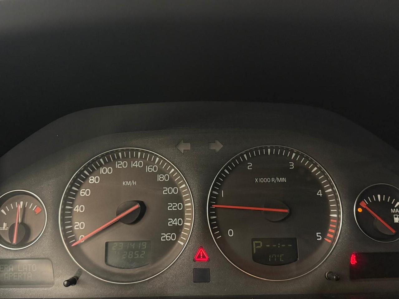 Volvo V70/XC70 XC70 2.4 D5 20V cat aut. AWD Optima