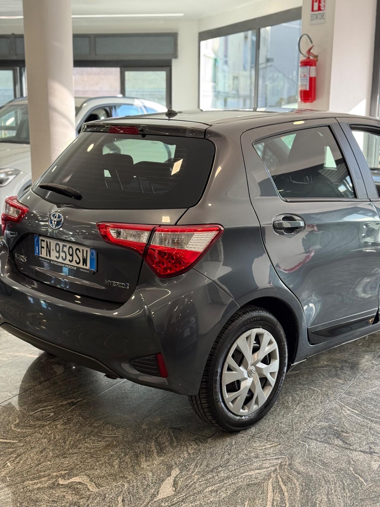 Toyota Yaris 1.5 Hybrid 5 porte Active