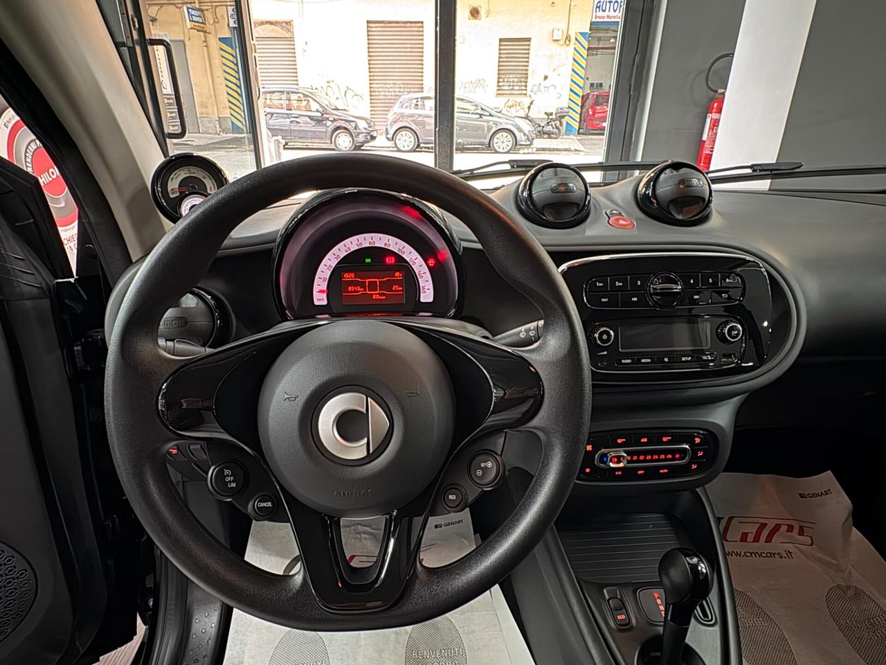 smart forTwo EQ Pure 22kW ITALIANA