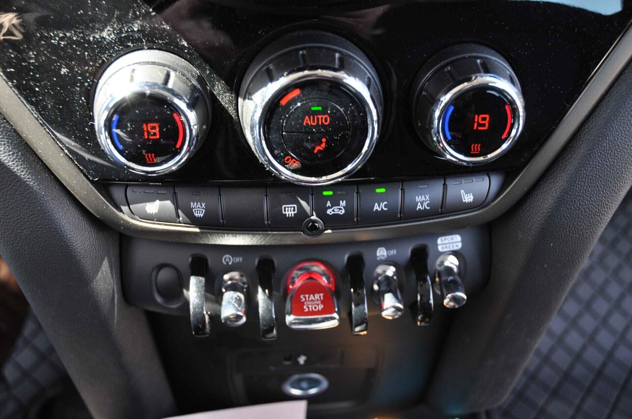Mini Cooper D Countryman ALL 4 (LEASING)