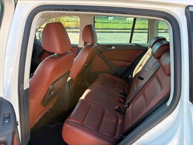 Volkswagen Tiguan 2.0 TDI DPF 4MOTION Sport & Style