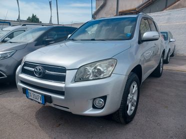 Toyota RAV 4 2.2 D-4D 150 CV Luxury