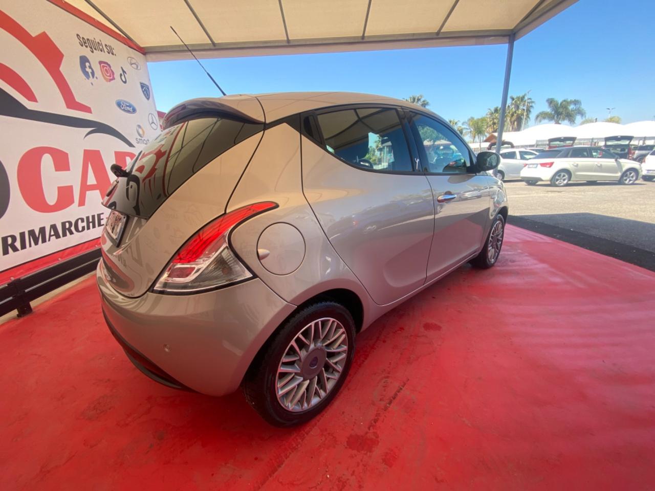 Lancia Ypsilon 1.3 MJT 16V 95 CV 5 porte S&S Platinum