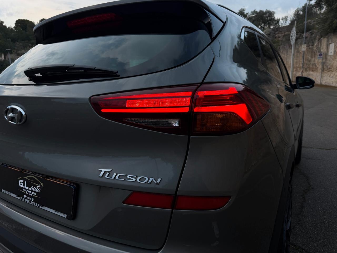 Hyundai Tucson Exellence/1.6 136 CV/TETTO/FULL LED/19"