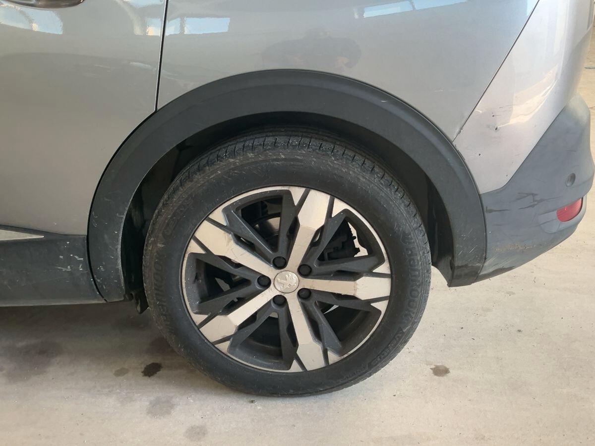 Peugeot 5008 BlueHDi 120 S&S EAT6 Crossway